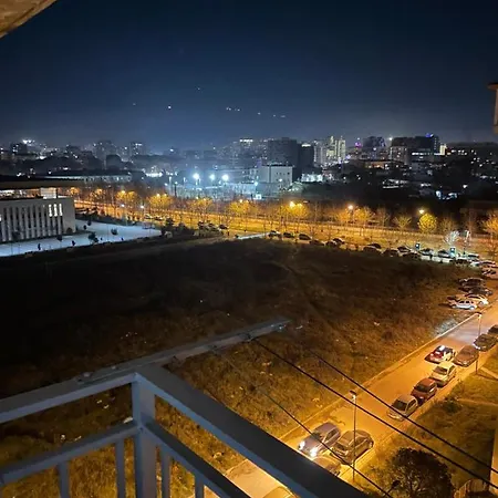 Lovely With Frre Parking And A View ,ish Fusha Aviacionit Tirana Apartment